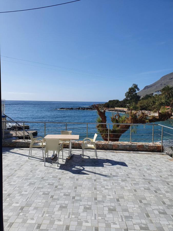 Edem House Finikas Apartment Loutro Exterior photo